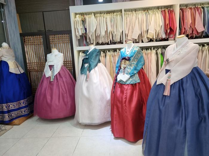 3695294320_vGfFN1u6_e27863725f4f66302dbfcaf3179e1383bc19e078.jpg 이미지크게보기